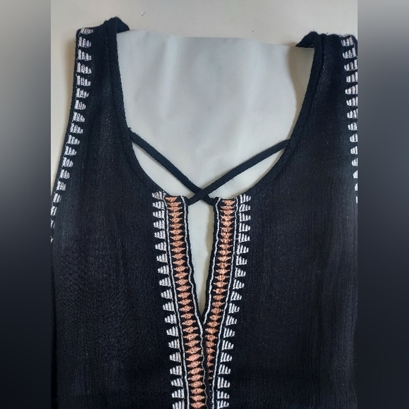 Ladies RIPCURL Black Gauzy Embroidered Shorts Romper W/Pockets Size M - Picture 2 of 11